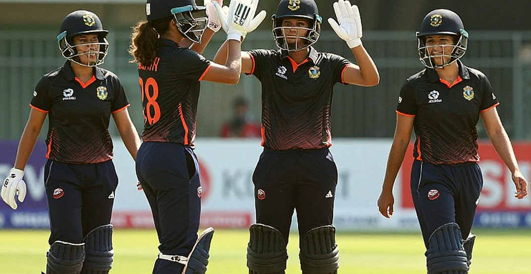 Beth Mooney's 100th ODI: The 3,288-Run Ledger and the Distant Calendar of 2032