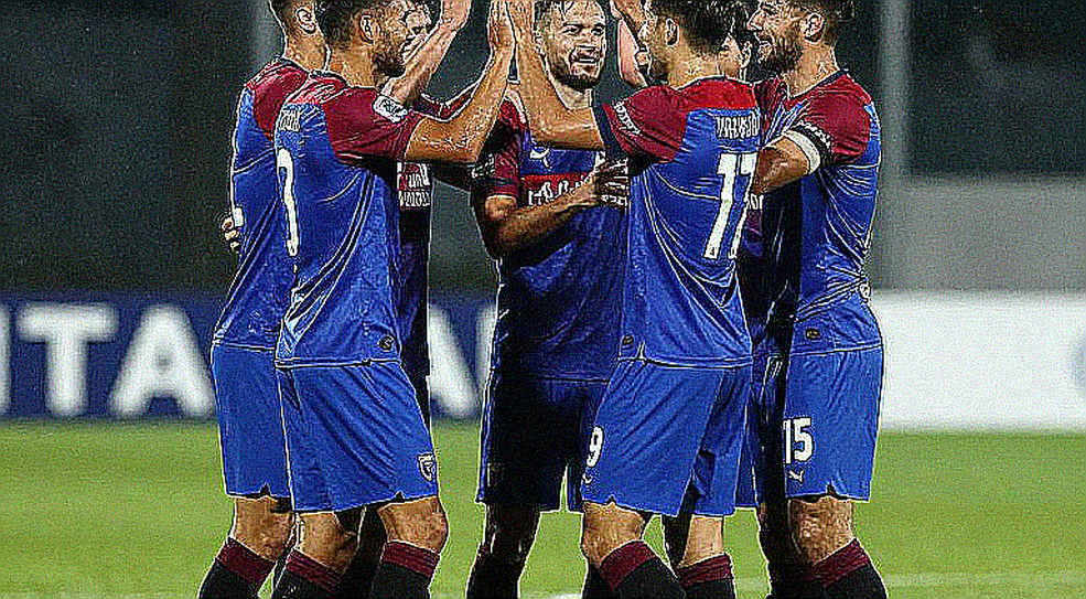 প্রেসের ছায়ায় লিয়াও: গ্যালাতাসারায় বনাম বার্সেলোনার সেই দুই লাইন