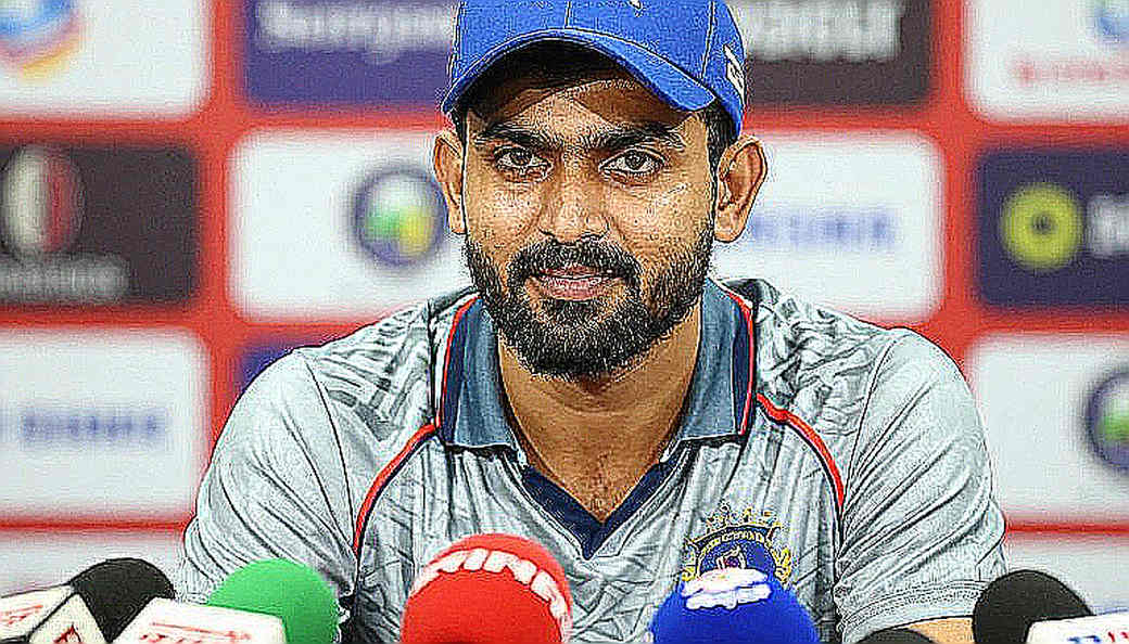 জেবারহা, চতুর্থ দিন: ১১০-৬ থেকে ৪২৫-৯ — যে ৩১৫ রান অস্ট্রেলিয়ার ৯৯-কে সম্ভব করেছে