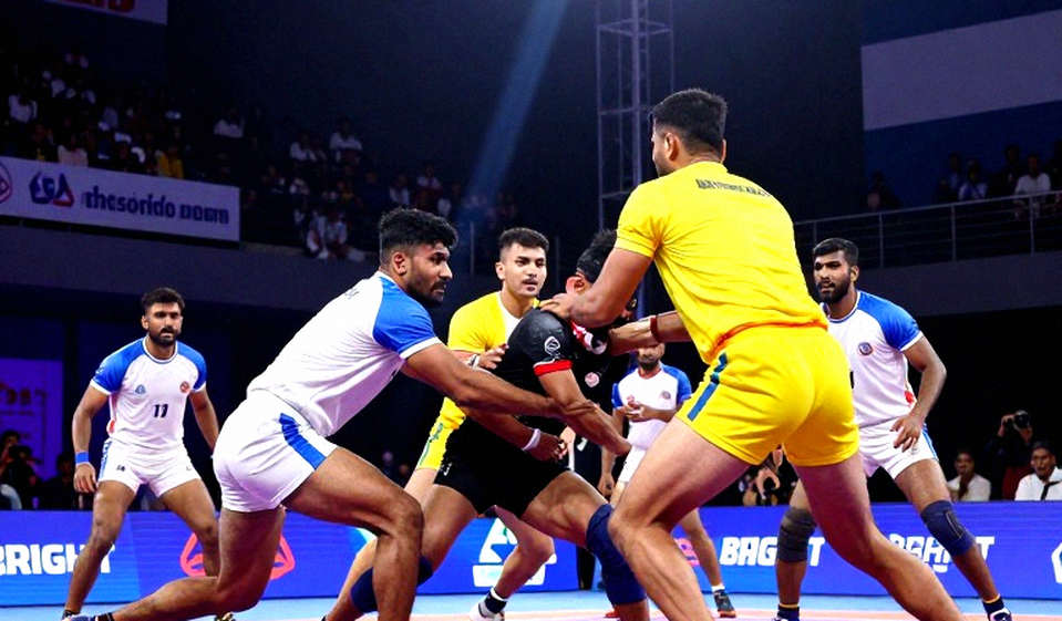 বাংলাদেশ ২১, ভারত ৪২: স্কোরবোর্ডের ১১ পয়েন্ট যেভাবে ইরানের বিরুদ্ধে ভারতের প্রশ্নপত্র লিখে দিল