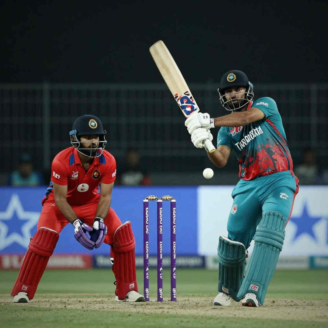 লেজার, ফ্রেম-লাইন আর খালি গ্যালারি: ক্রিকেটের ডেটা-বিশ্বাসের নতুন খতিয়ান