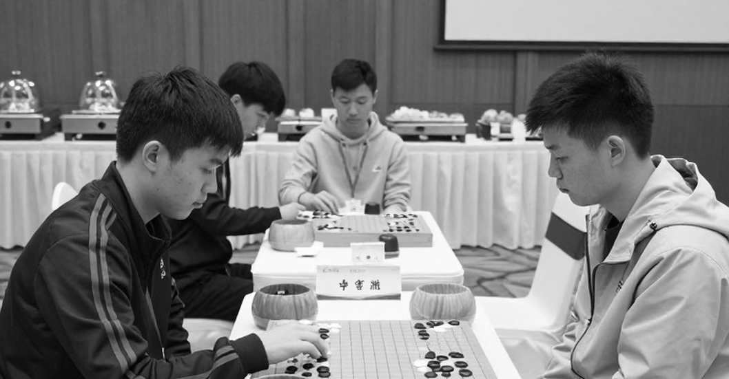 Samarkand Round Seven: Uzbekistan in the Headline, a DVD in the Body